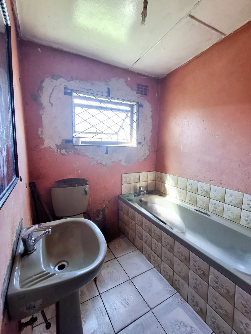 3 Bedroom Property for Sale in Mdantsane Nu 6 Eastern Cape
